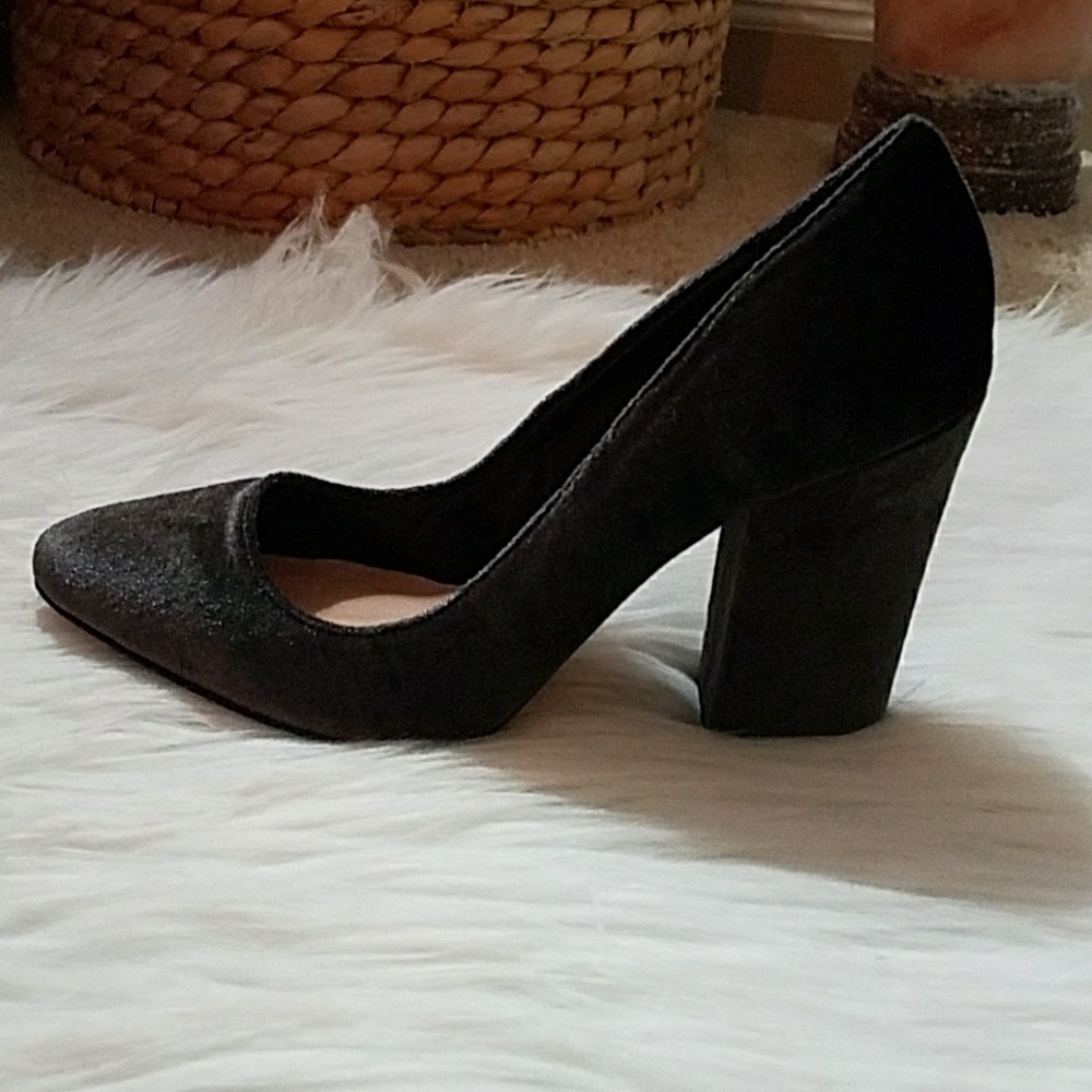 Mossimi Velvet Block Heels